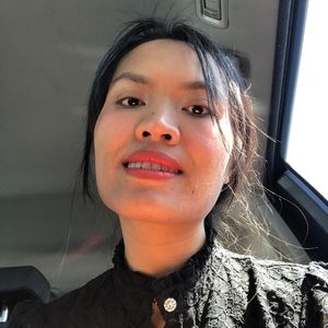 Meet your Posher, Lily